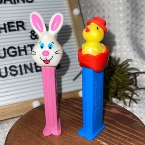 TWO Vintage 1994 Rabbit Bunny Pez Candy Dispenser Easter & Chicken Egg Rare.